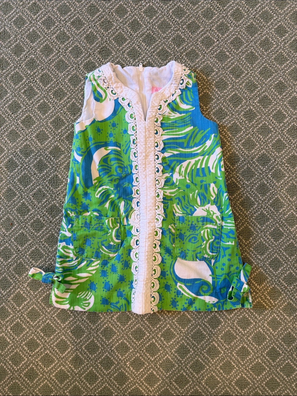 Lilly Pulitzer Green Blue White Tropical Print Shift Dress